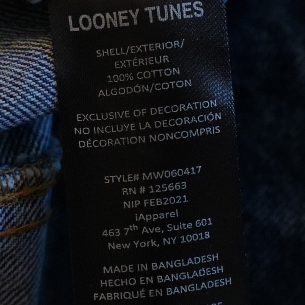 NWT,‎ Looney Tunes Members Only, Space Jam New Legacy Denim Jacket XL Bugs Bunny - Picture 7 of 8
